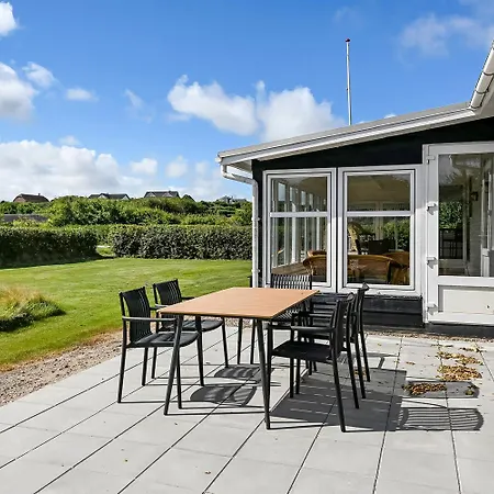 Nyrenoveret Træferiehus Tæt Ved Limfjorden Sj484 *