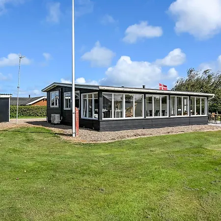 Nyrenoveret Træferiehus Tæt Ved Limfjorden Sj484 Feriehus *
